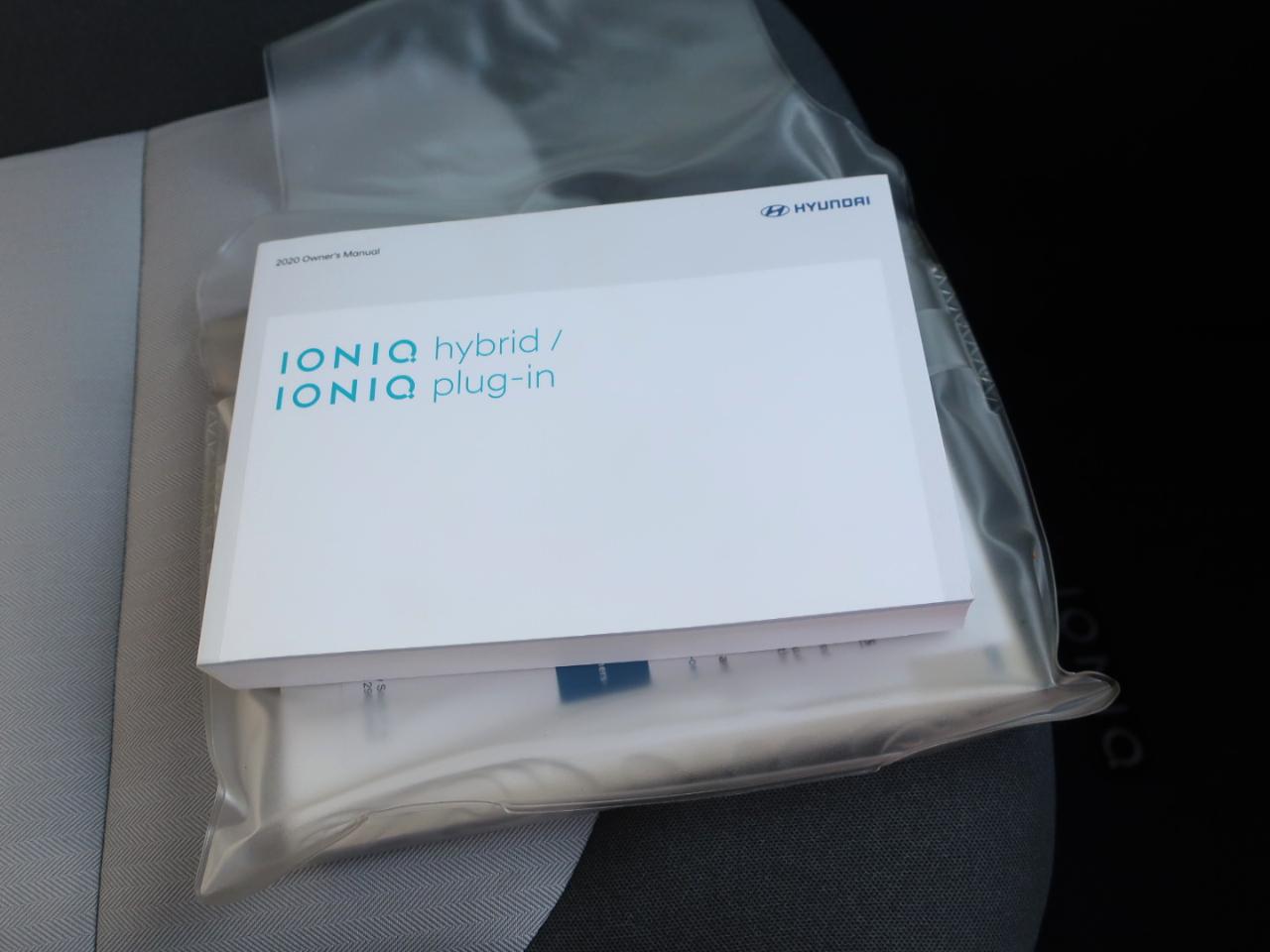 Hyundai Ioniq Hybrid Blue 2020