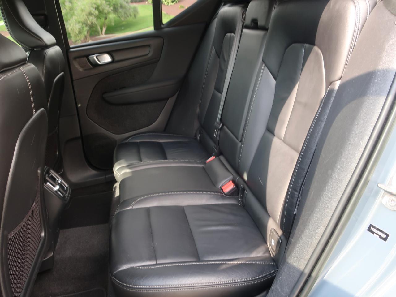 Volvo XC40 T5 Momentum AWD 2022