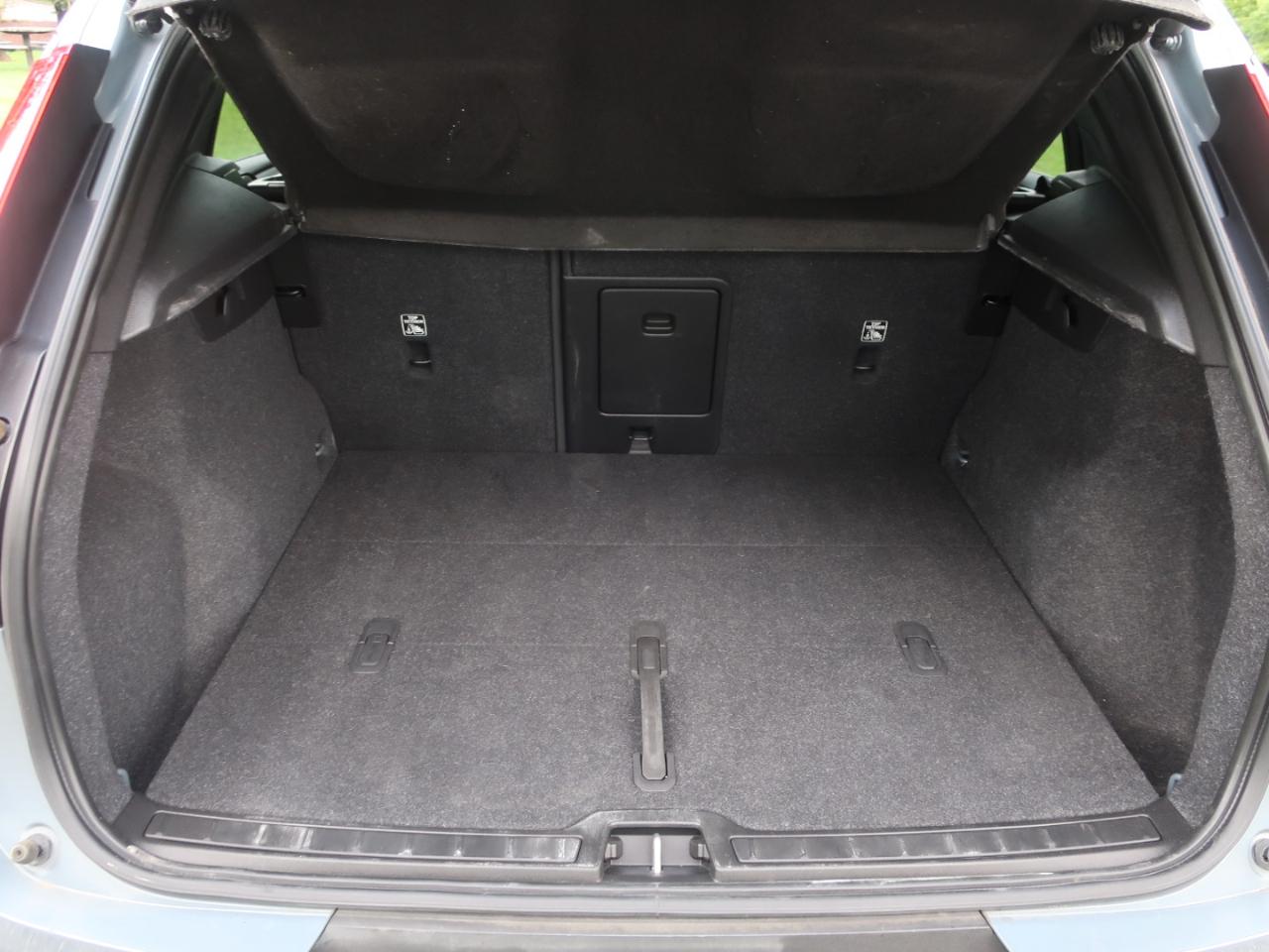 Volvo XC40 T5 Momentum AWD 2022
