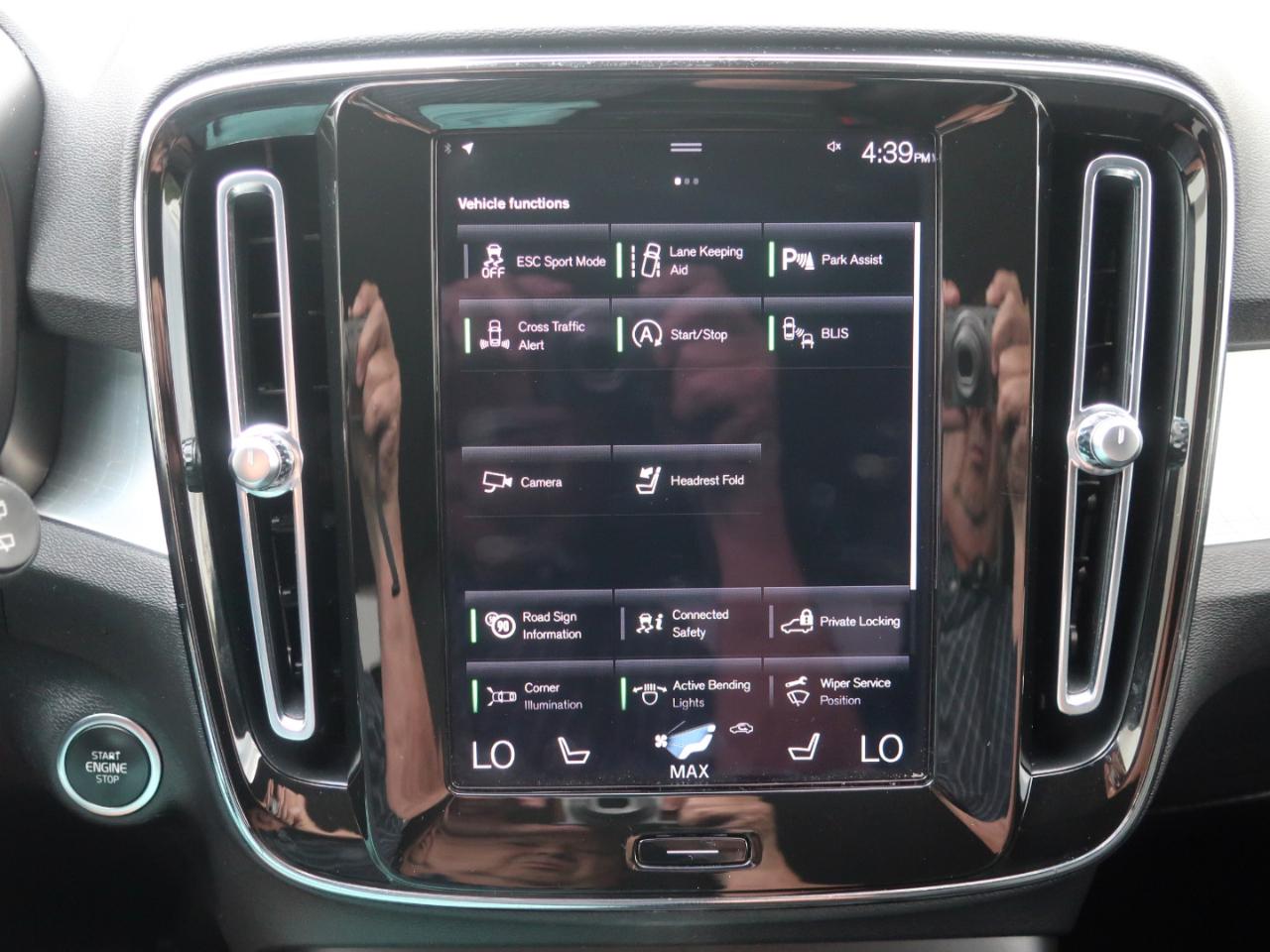 Volvo XC40 T5 Momentum AWD 2022