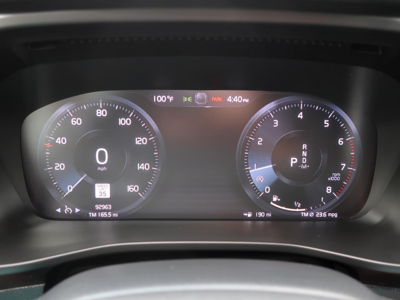 Volvo XC40 T5 Momentum AWD 2022