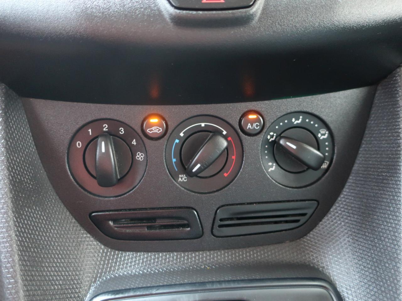 Ford Transit Connect XL LWB 2014