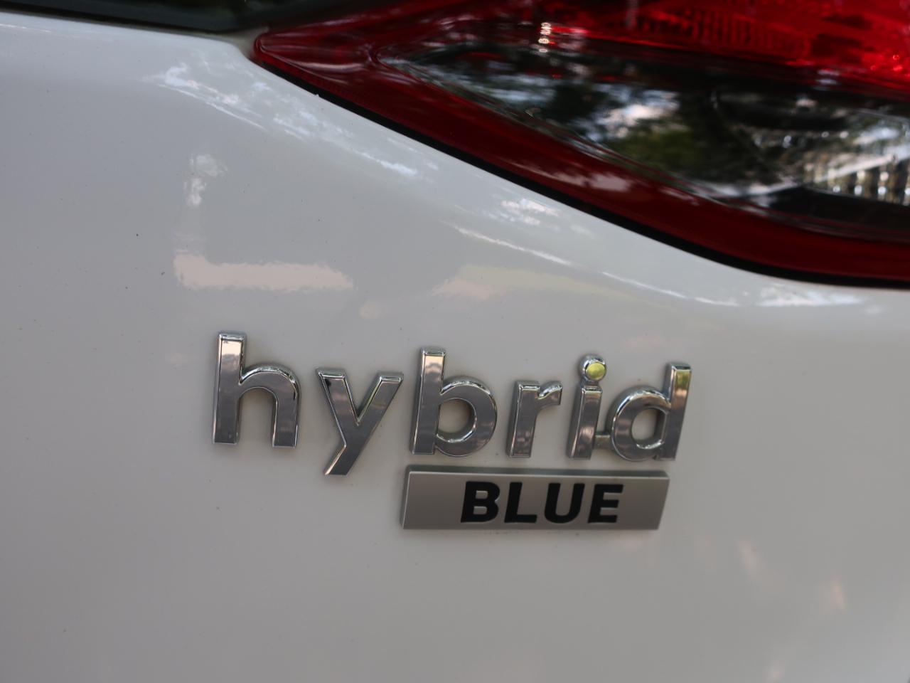 Hyundai Ioniq Hybrid Blue 2020