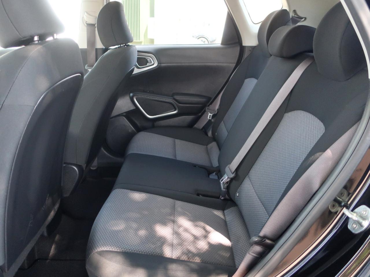 Kia Soul LX CVT 2021
