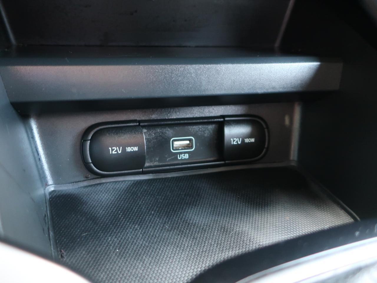 Kia Soul LX CVT 2021