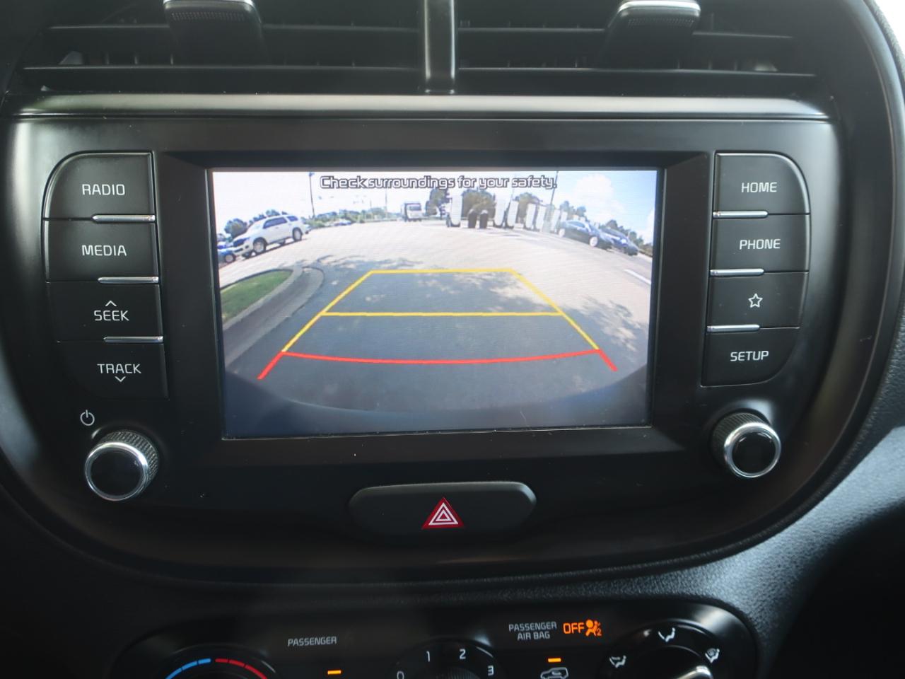 Kia Soul LX CVT 2021