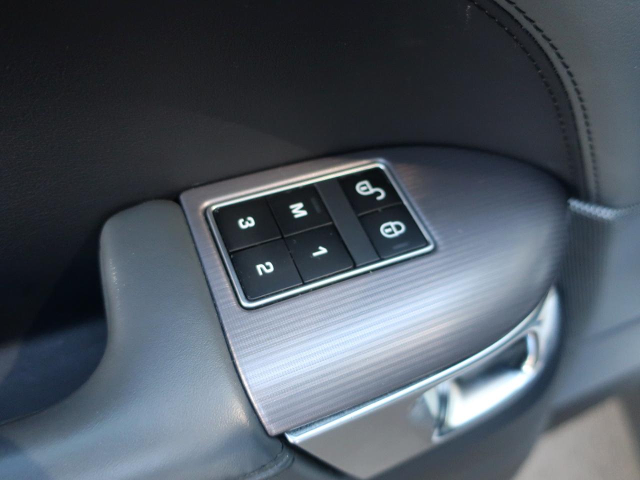 Land Rover Range Rover Sport 3.0L V6 Supercharged HSE 2014