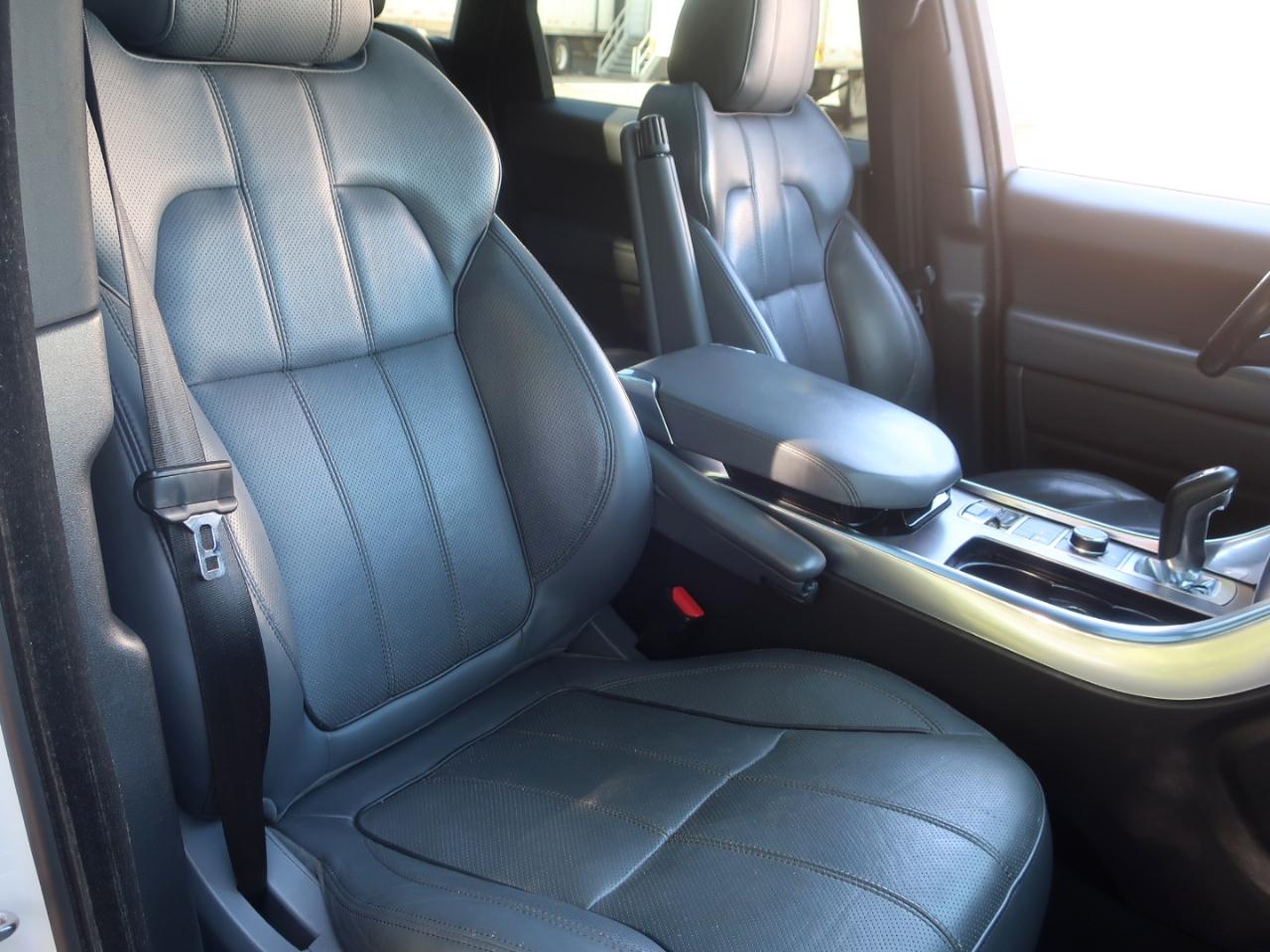 Land Rover Range Rover Sport 3.0L V6 Supercharged HSE 2014