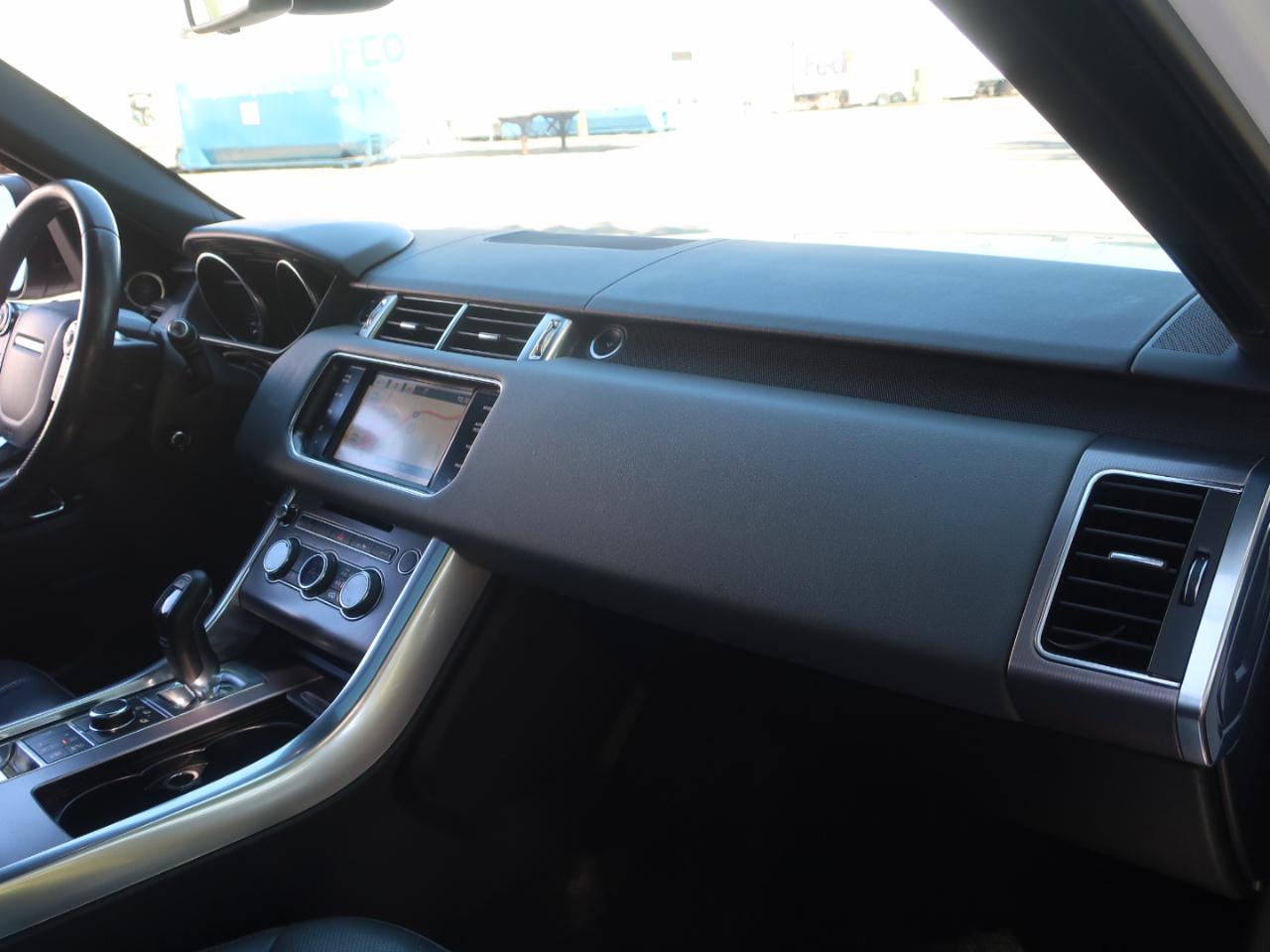 Land Rover Range Rover Sport 3.0L V6 Supercharged HSE 2014