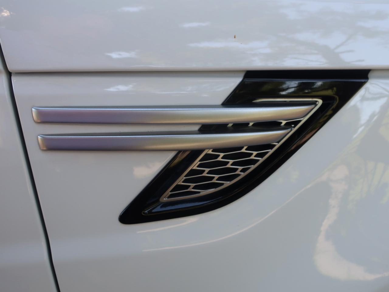 Land Rover Range Rover Sport 3.0L V6 Supercharged HSE 2014