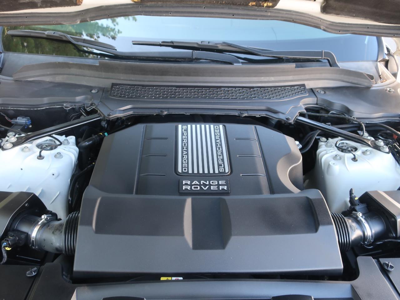 Land Rover Range Rover Sport 3.0L V6 Supercharged HSE 2014