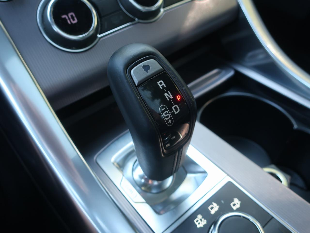 Land Rover Range Rover Sport 3.0L V6 Supercharged HSE 2014