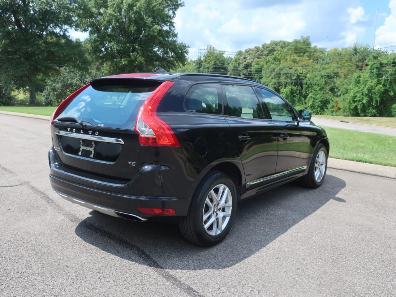 Volvo XC60 T5 FWD Dynamic 2017