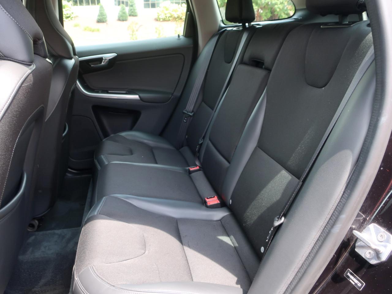 Volvo XC60 T5 FWD Dynamic 2017
