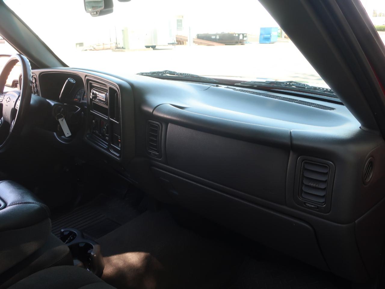 Chevrolet Silverado 1500 Z71 Short Bed 4WD 2004