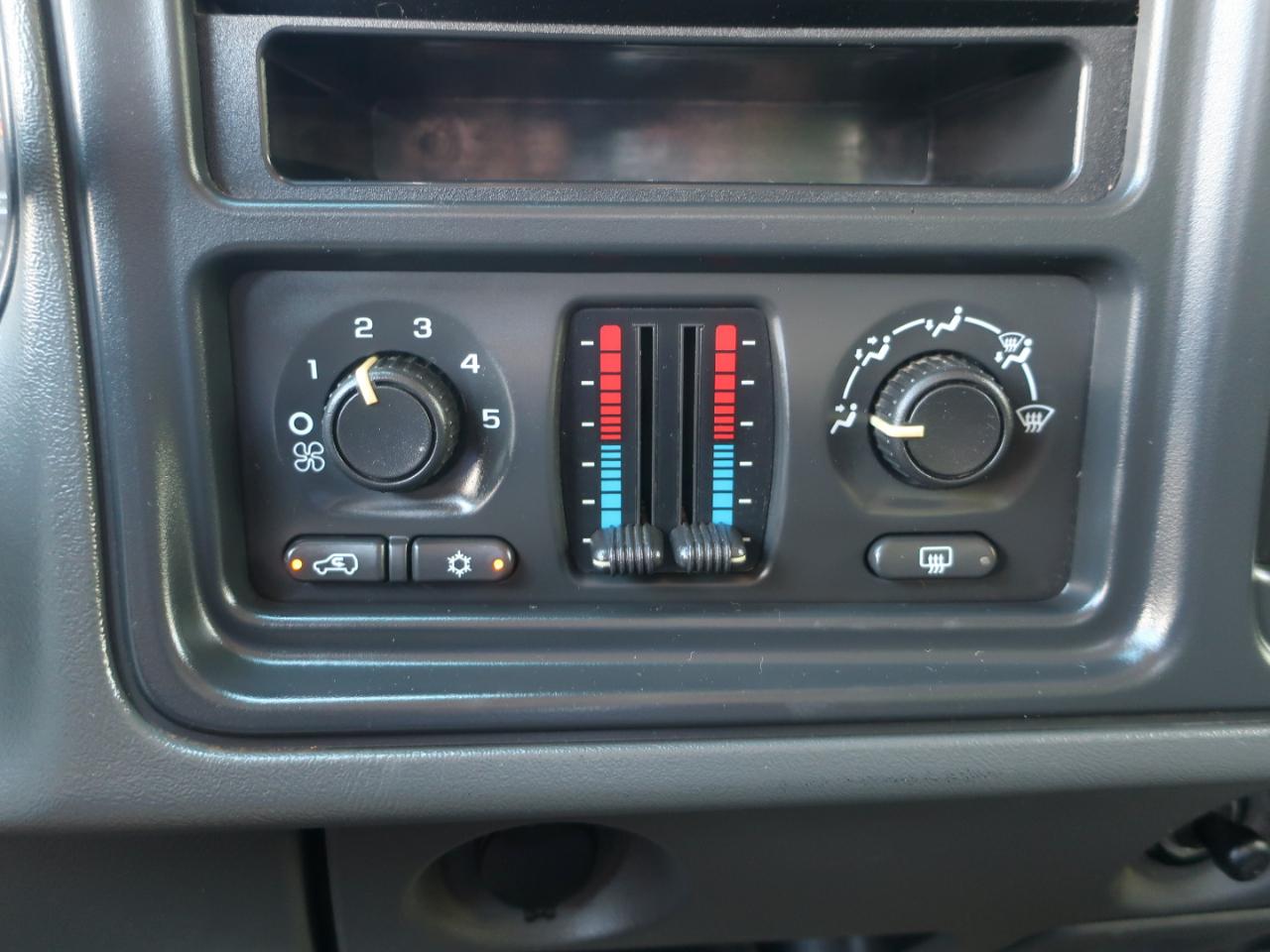 Chevrolet Silverado 1500 Z71 Short Bed 4WD 2004