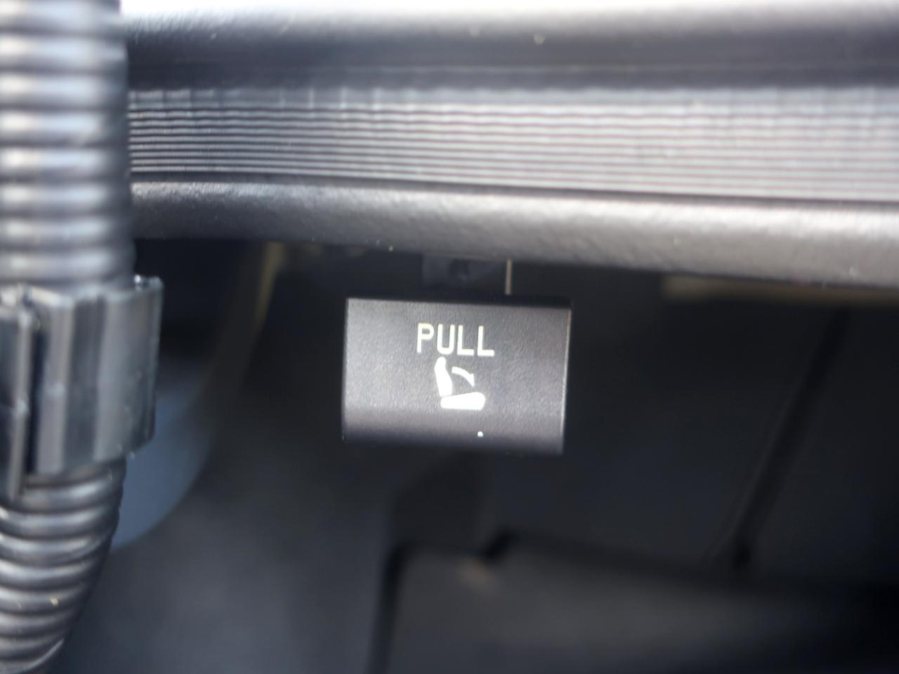 Hyundai Elantra SE 6AT 2019