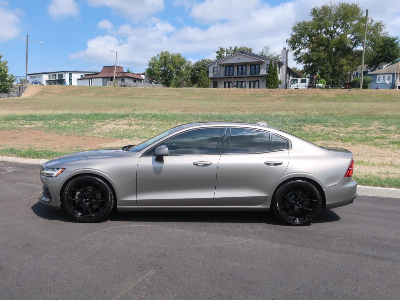 Volvo S60 T5 Momentum 2019