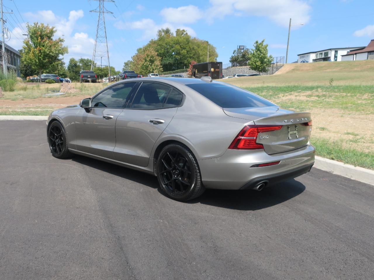 Volvo S60 T5 Momentum 2019