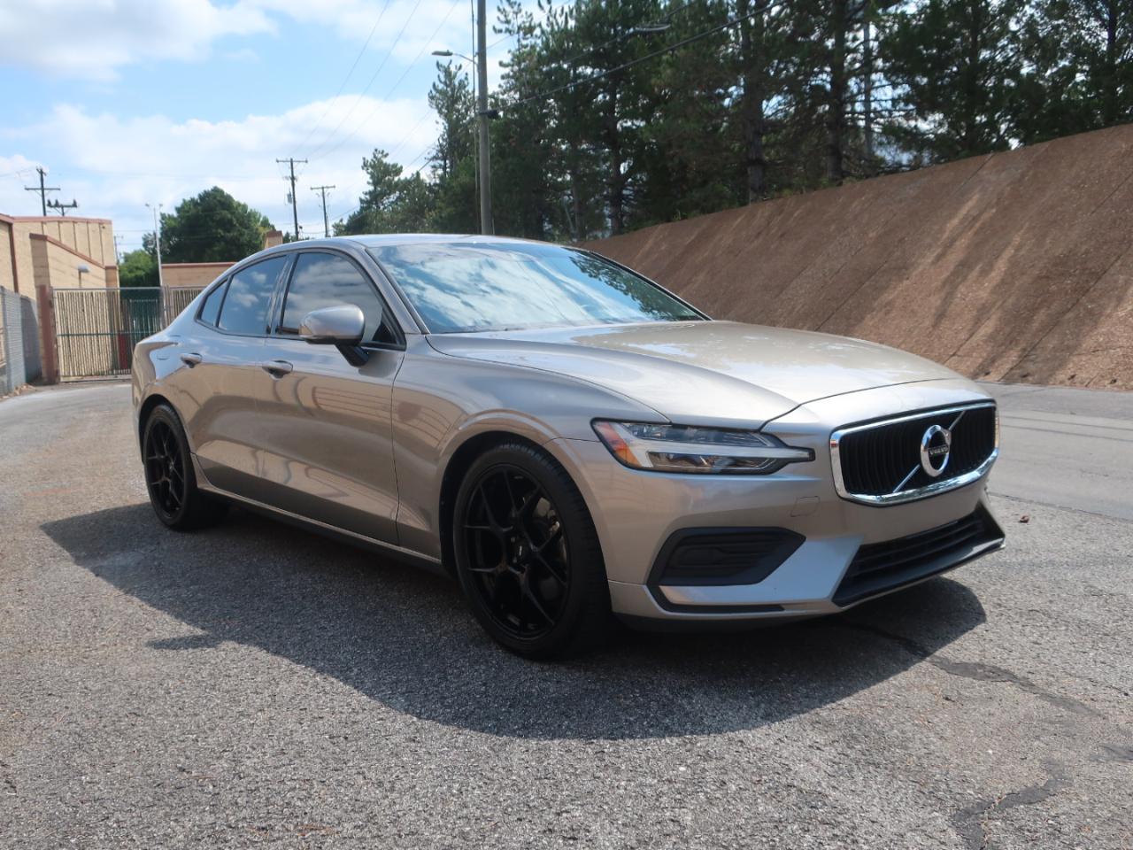 Volvo S60 T5 Momentum 2019