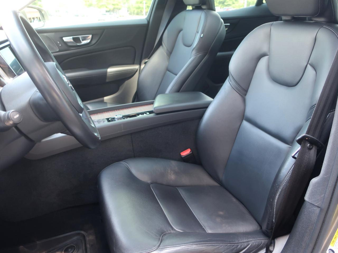 Volvo S60 T5 Momentum 2019