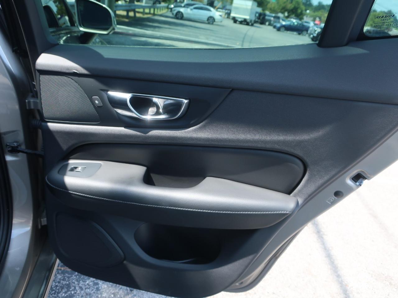 Volvo S60 T5 Momentum 2019