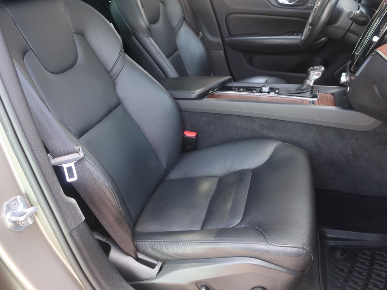 Volvo S60 T5 Momentum 2019