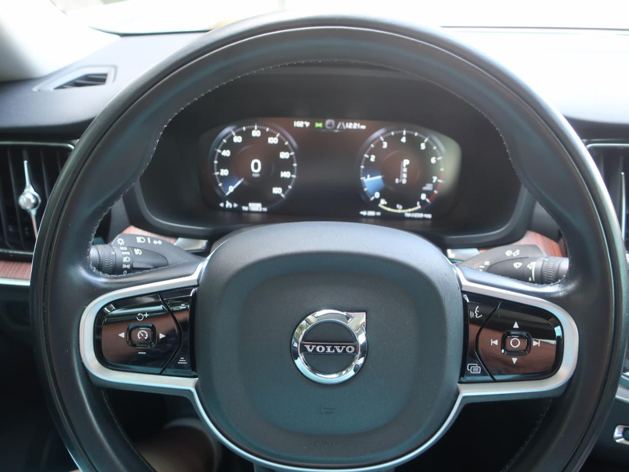 Volvo S60 T5 Momentum 2019