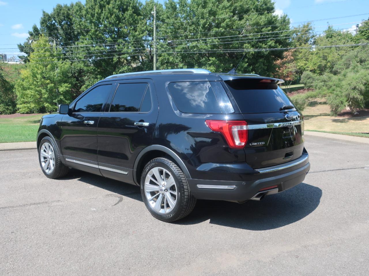 Ford Explorer Limited FWD 2019