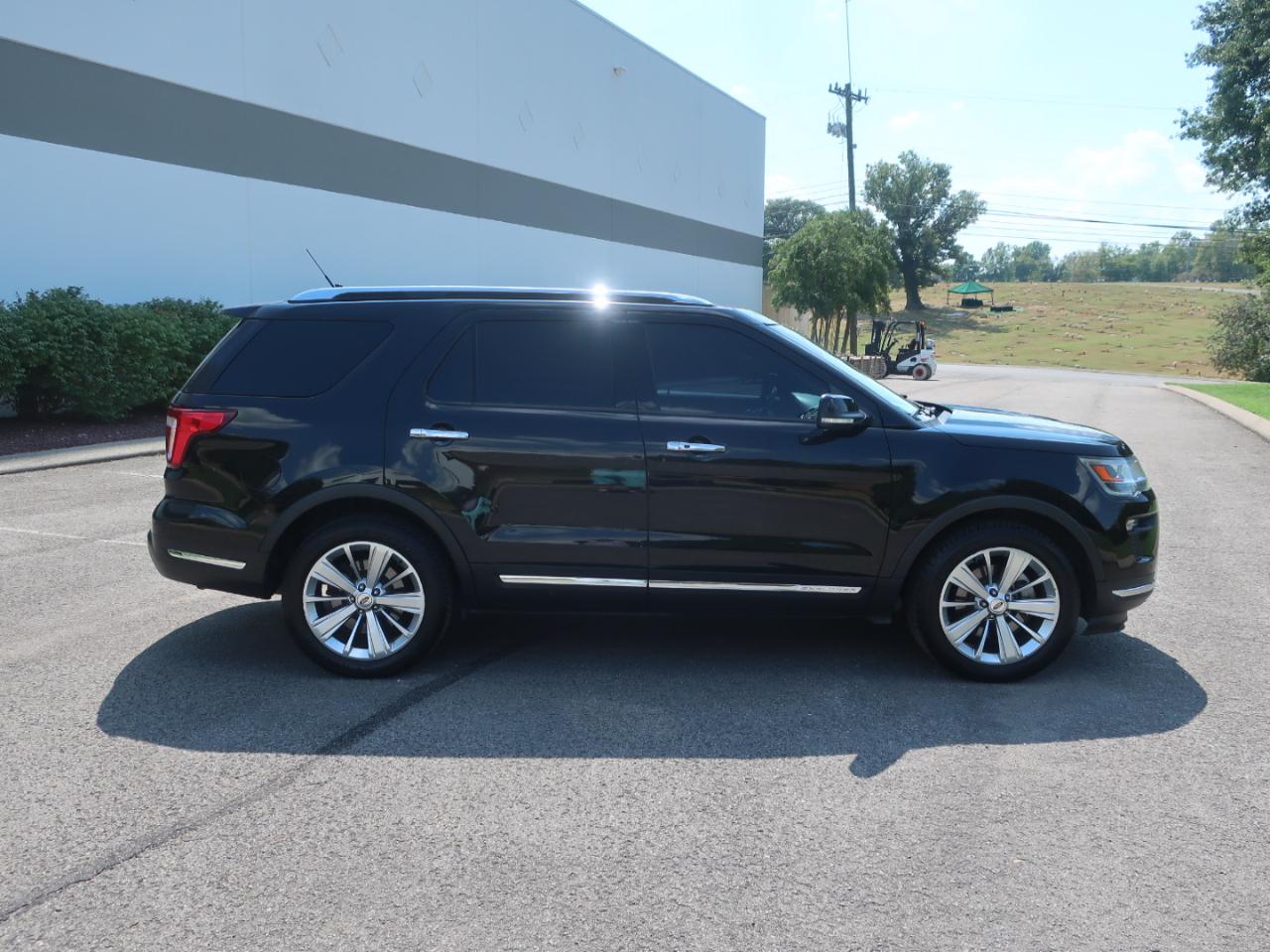 Ford Explorer Limited FWD 2019