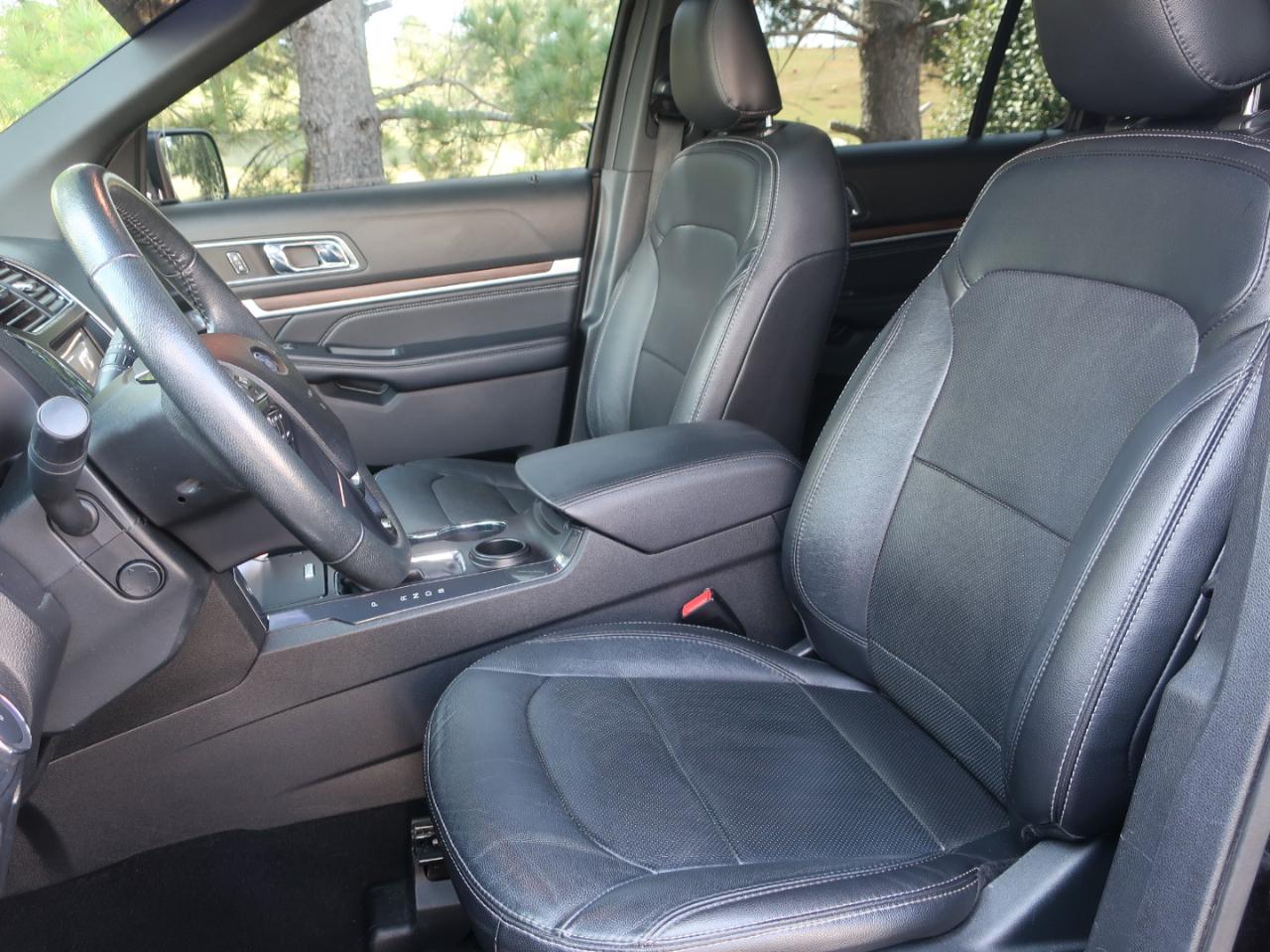 Ford Explorer Limited FWD 2019