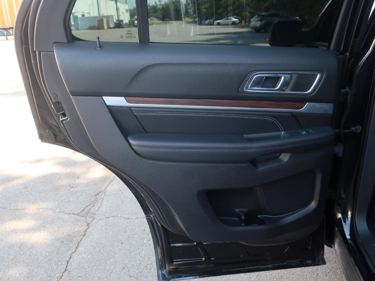 Ford Explorer Limited FWD 2019