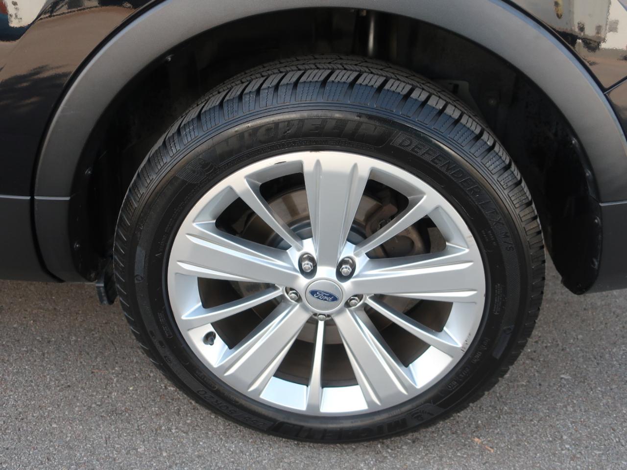 Ford Explorer Limited FWD 2019