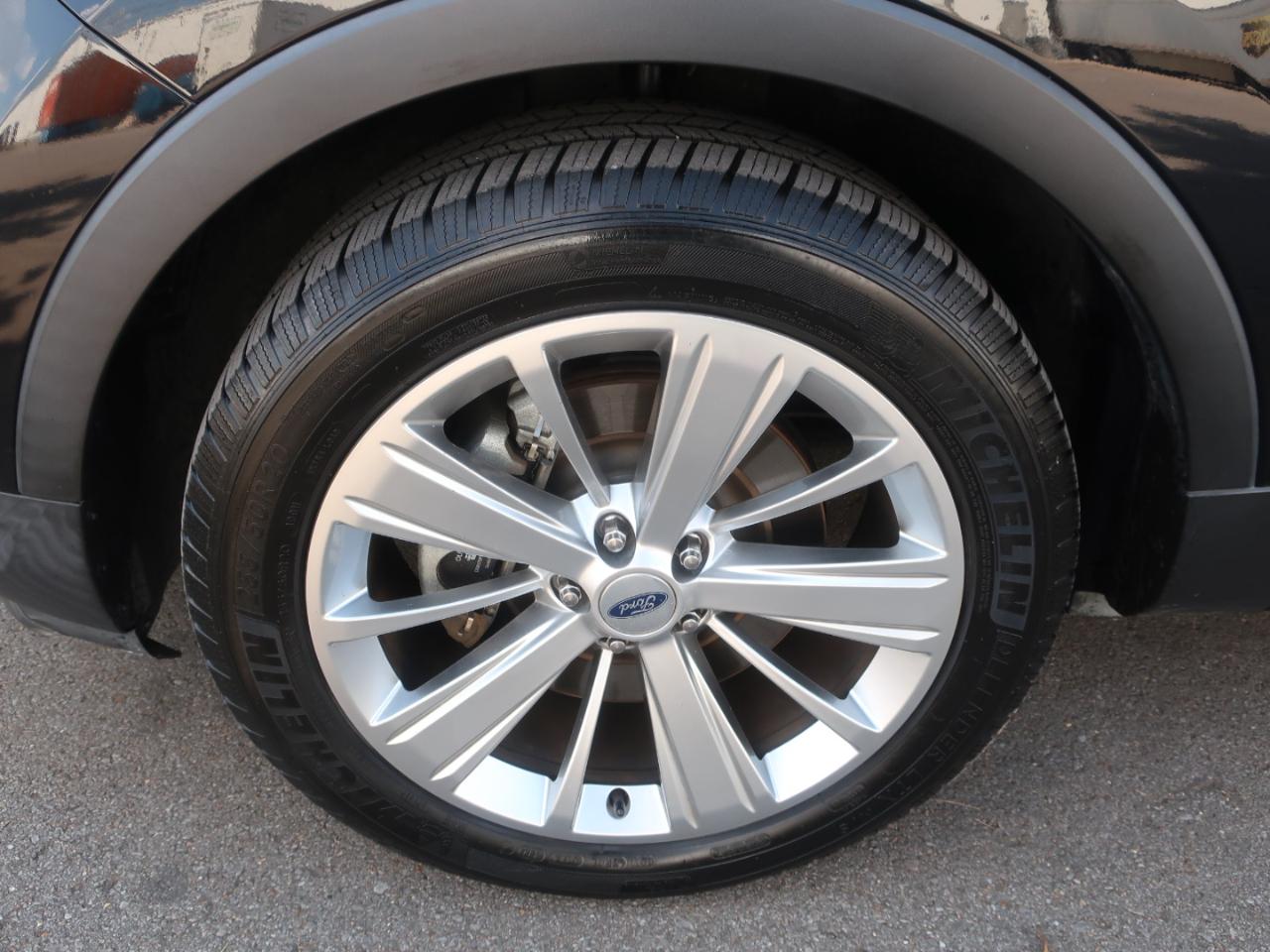 Ford Explorer Limited FWD 2019