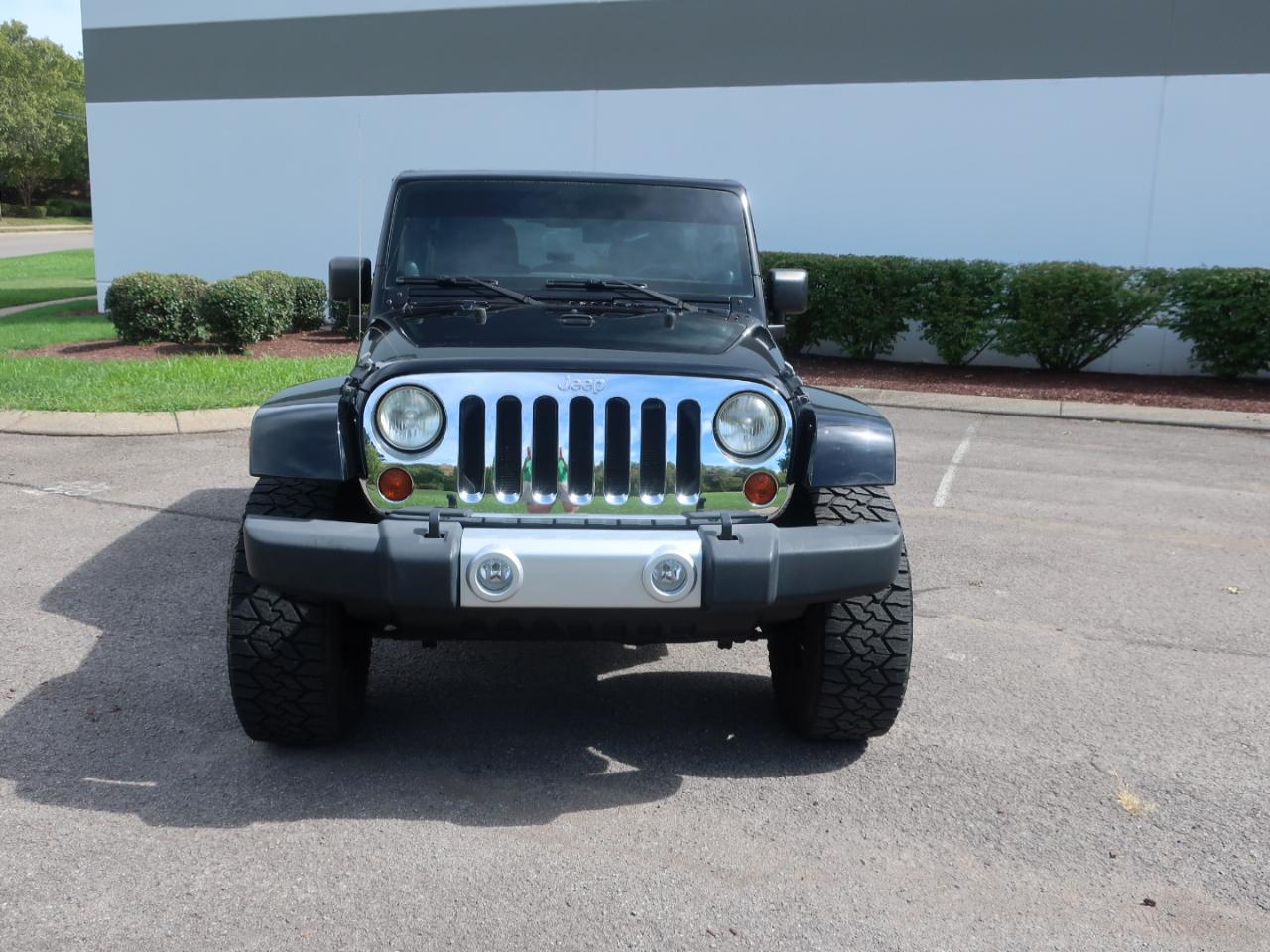 Jeep Wrangler Unlimited Sahara 4WD 2011
