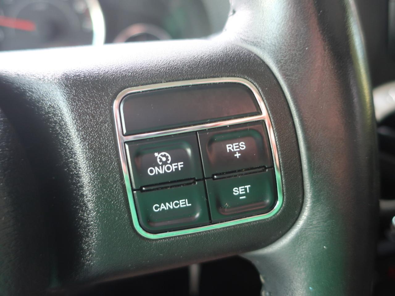 Jeep Wrangler Unlimited Sahara 4WD 2011