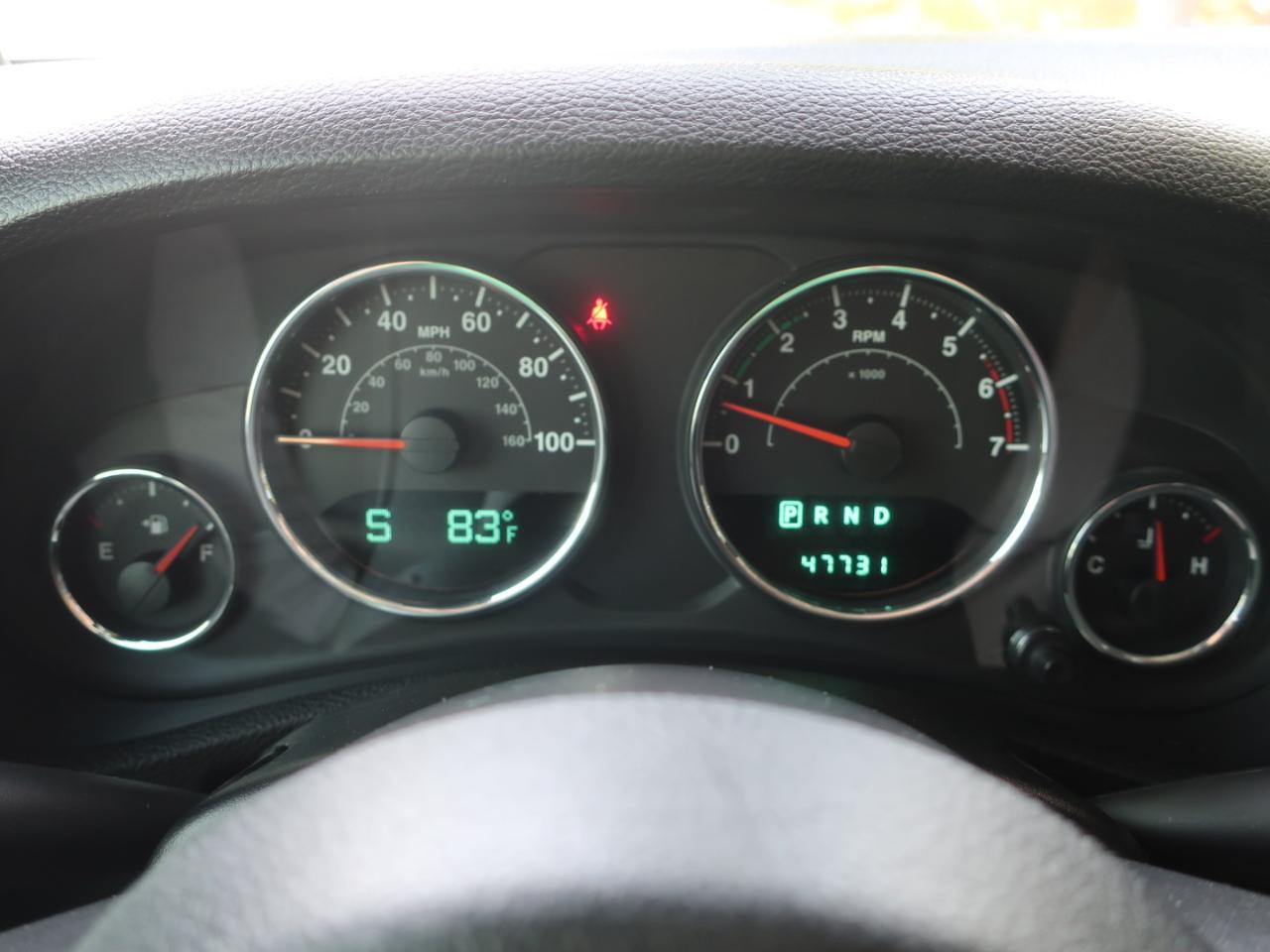 Jeep Wrangler Unlimited Sahara 4WD 2011