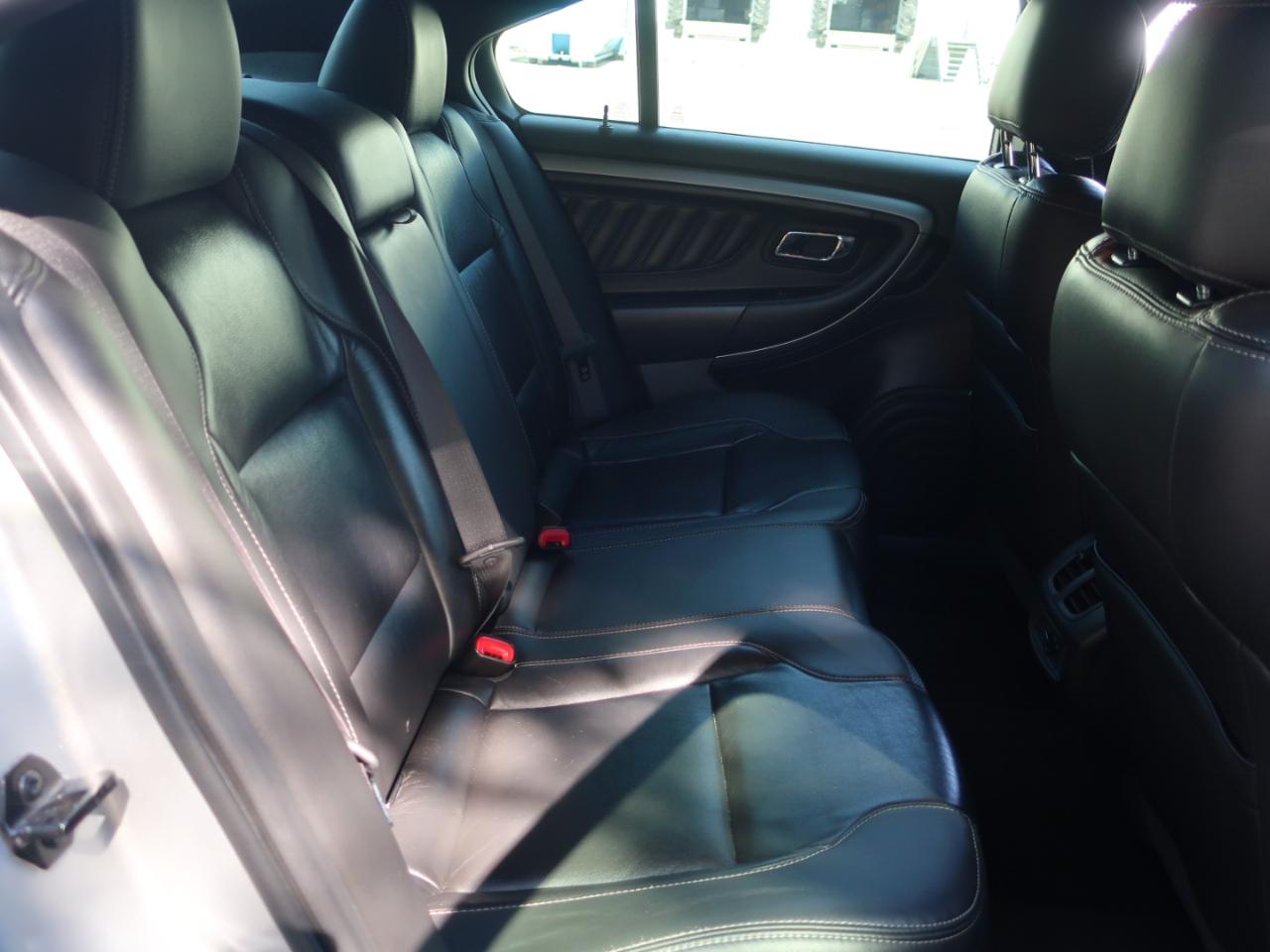 Ford Taurus SEL FWD 2017