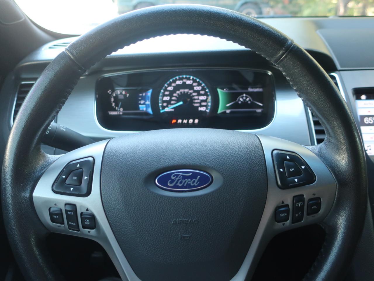 Ford Taurus SEL FWD 2017