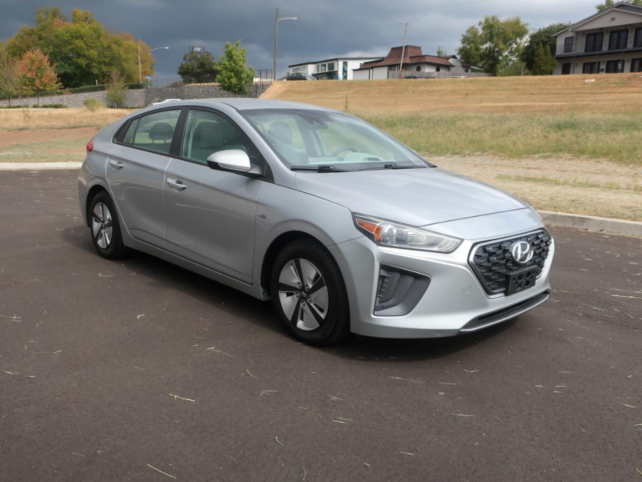 Hyundai Ioniq Hybrid Blue 2020