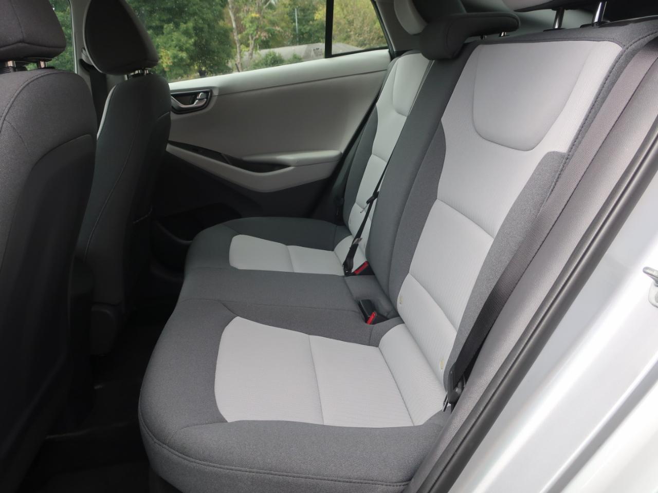 Hyundai Ioniq Hybrid Blue 2020