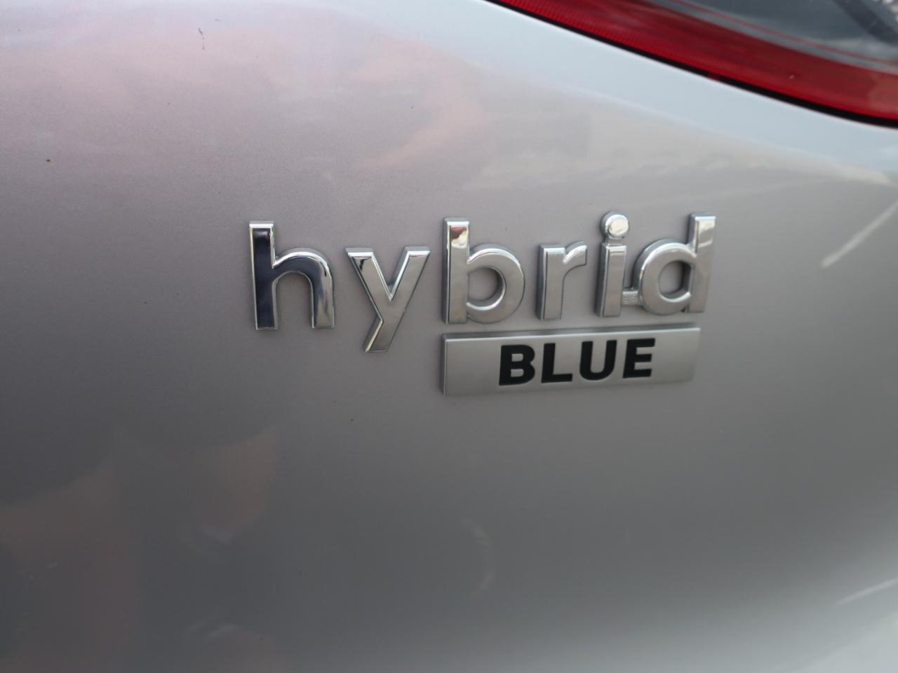 Hyundai Ioniq Hybrid Blue 2020