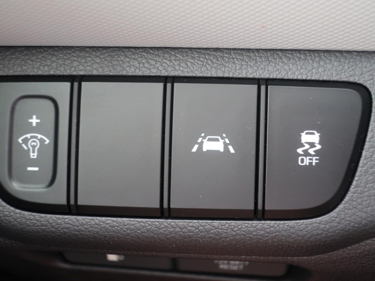 Hyundai Ioniq Hybrid Blue 2020