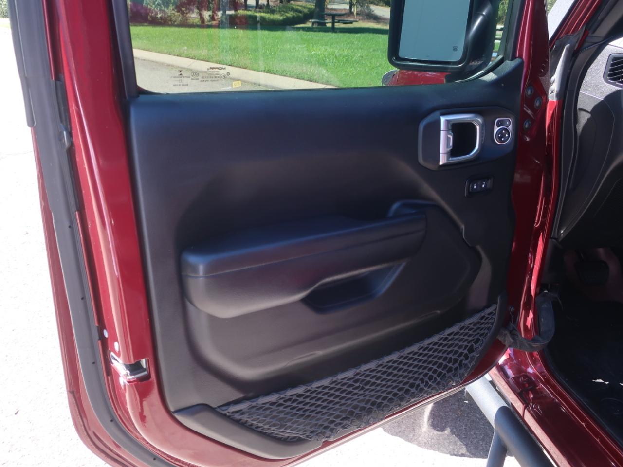 Jeep Wrangler Unlimited Willys 2021