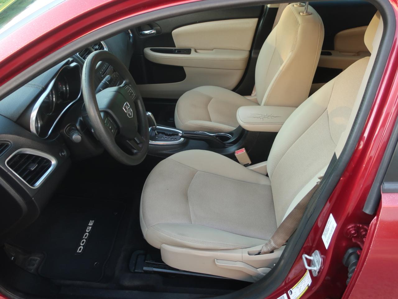 Dodge Avenger SE 2014