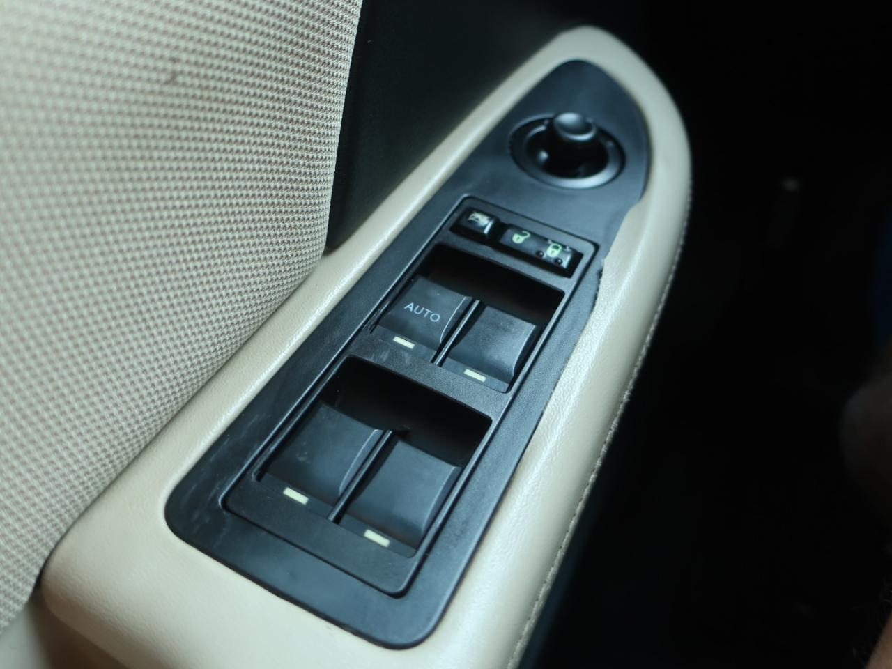 Dodge Avenger SE 2014