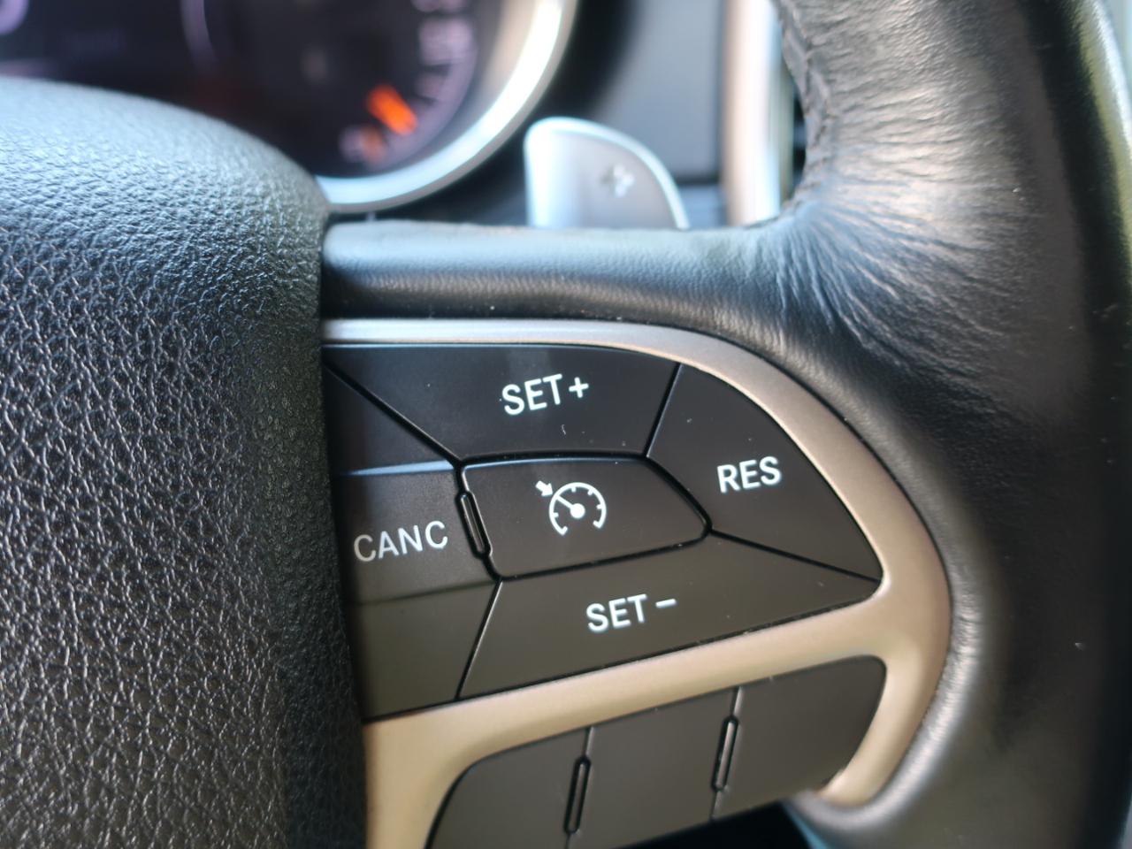 Jeep Grand Cherokee Limited 4WD 2015