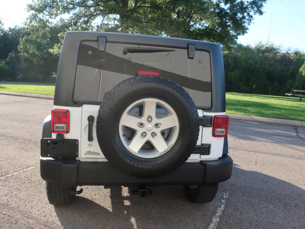 Jeep Wrangler Sport 4WD 2015