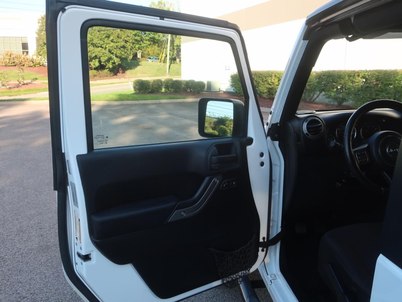 Jeep Wrangler Sport 4WD 2015