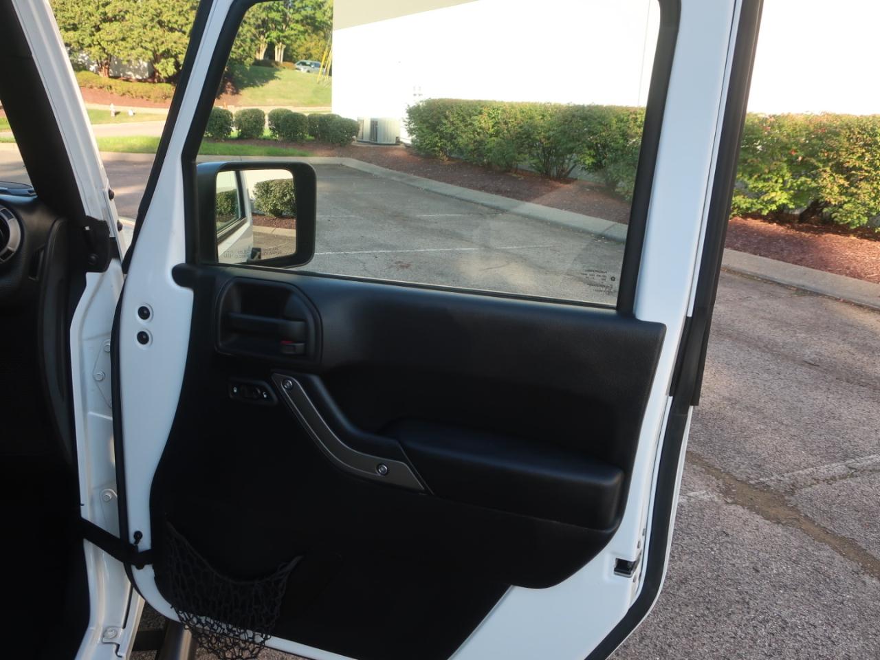 Jeep Wrangler Sport 4WD 2015